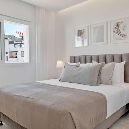 Ferienwohnung Phaedrus Living: Seaview Luxury Flat Limnaria 150 Paphos Exterior foto